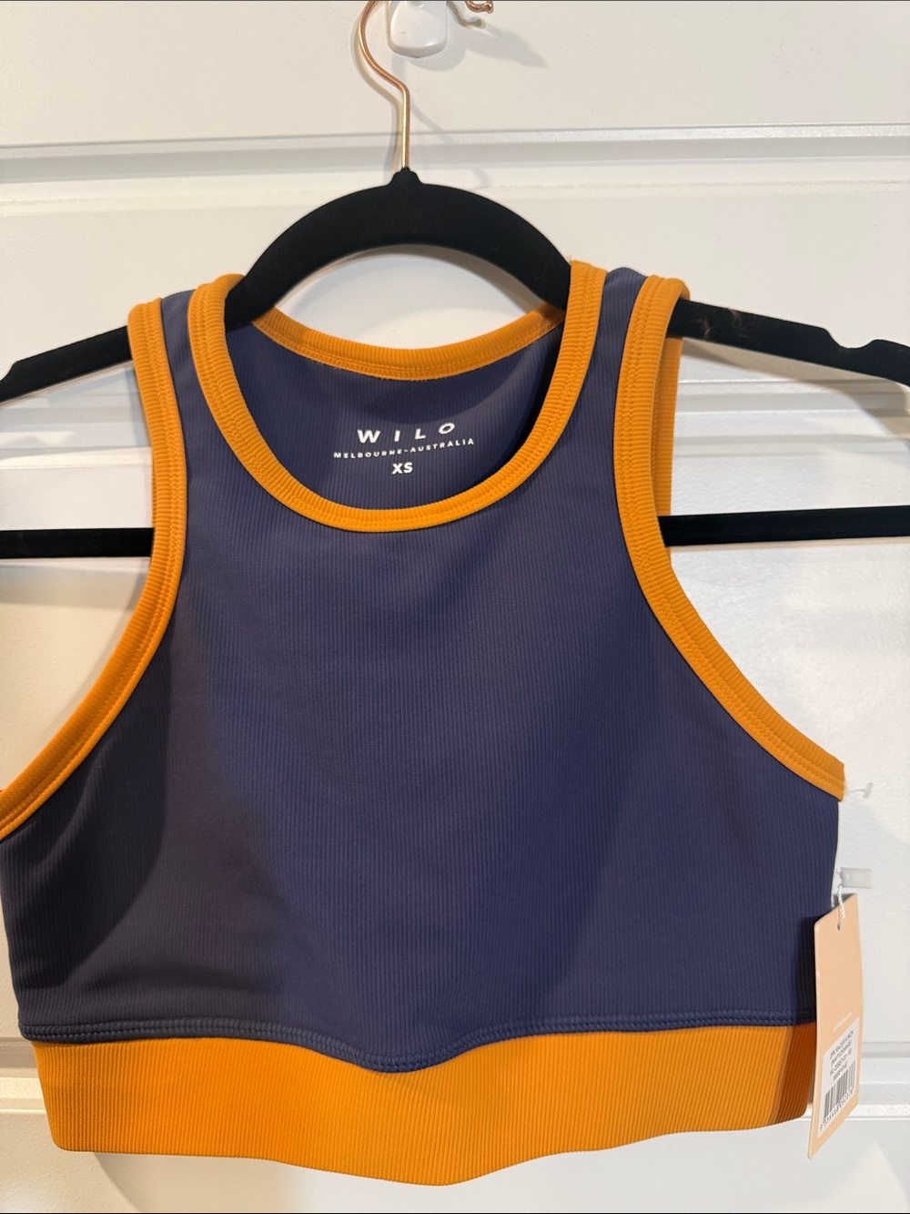 WILO sports bra XS NWT